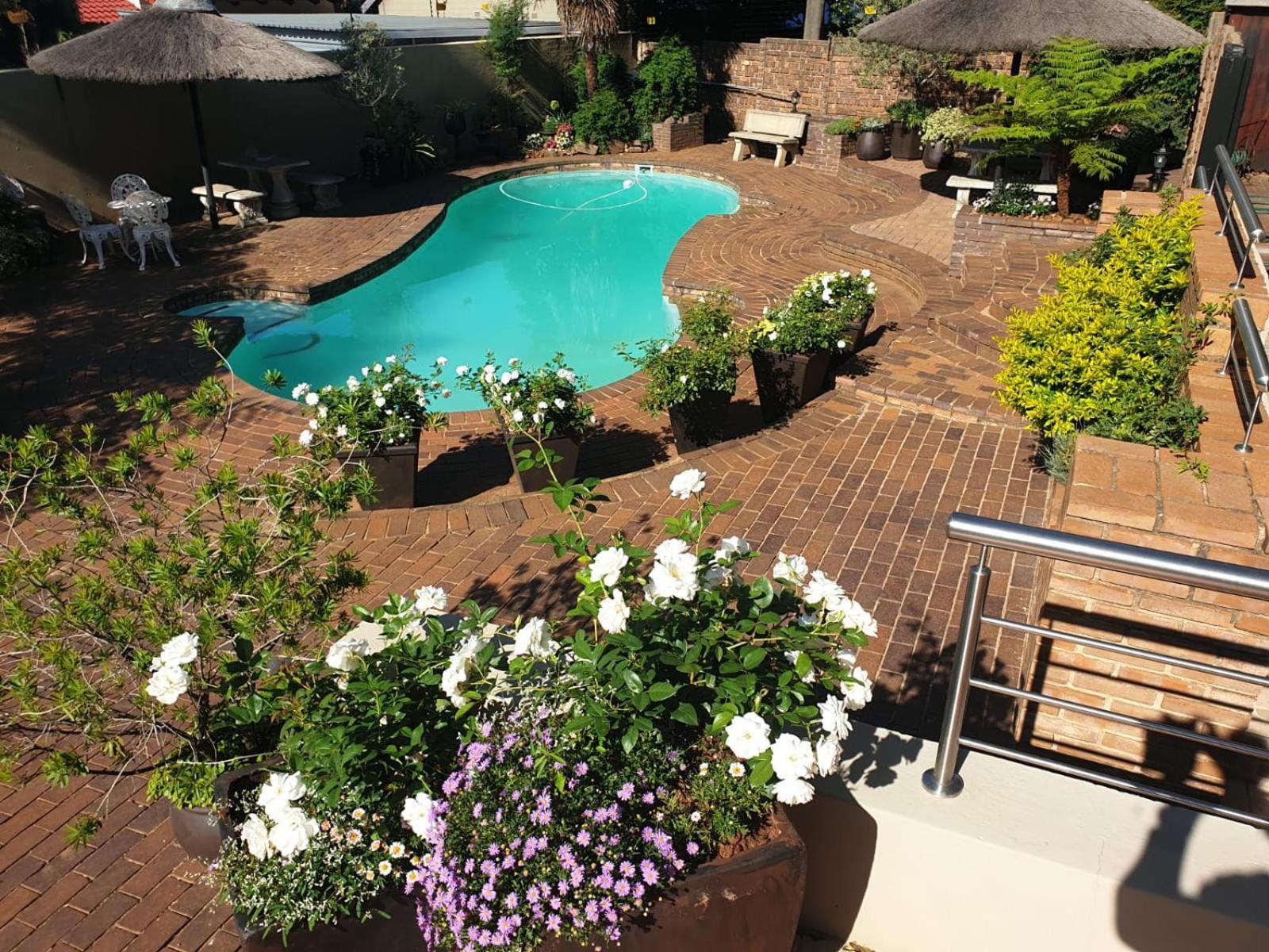 125 On Van Buuren Road Guest House โจฮันเนสเบิร์ก ภายนอก รูปภาพ