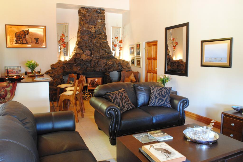 125 On Van Buuren Road Guest House โจฮันเนสเบิร์ก ภายนอก รูปภาพ